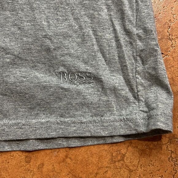 Hugo Boss men’s tshirt size XXL - Picture 4 of 6